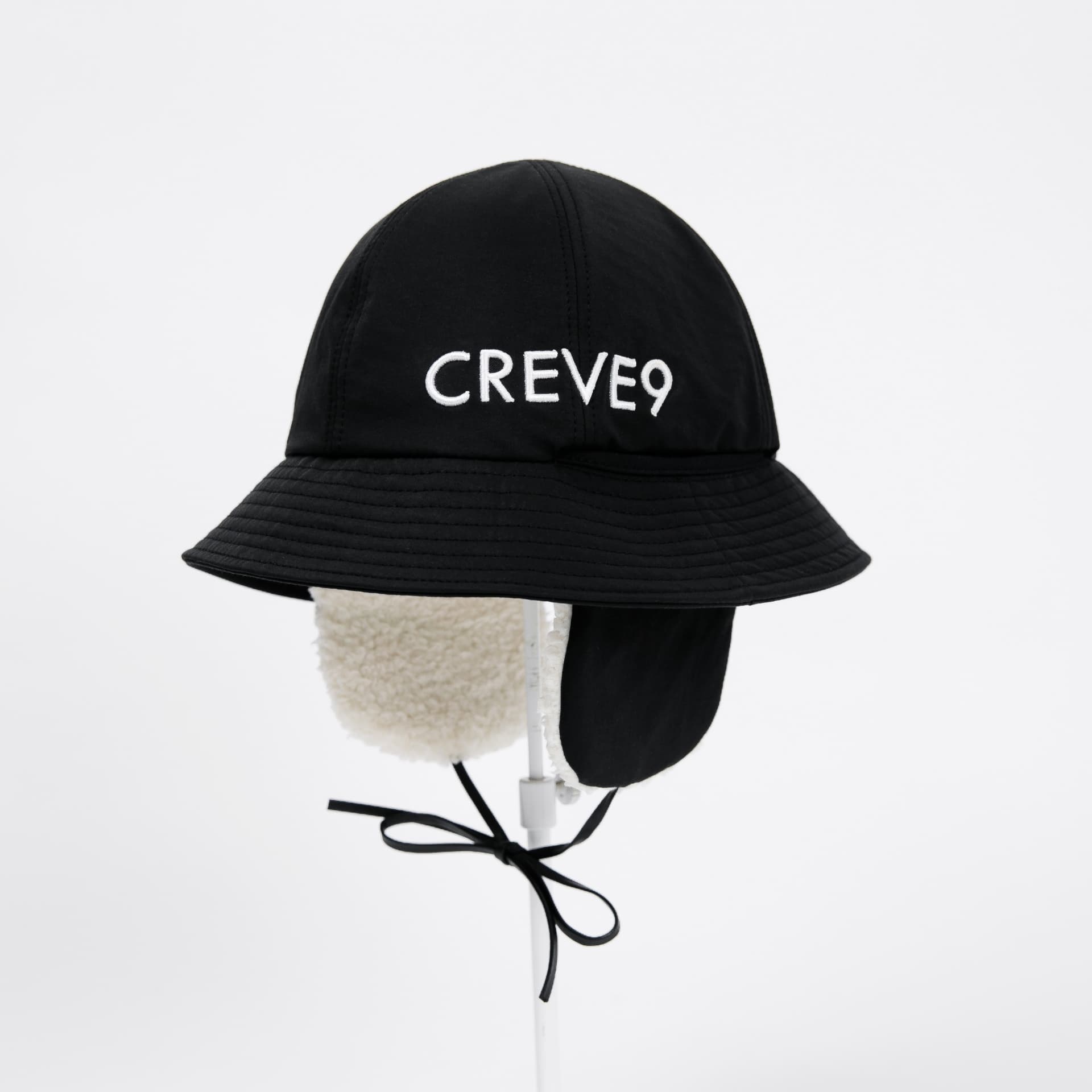【Unisex】Creve9 イヤーマフ付きバケットハット
