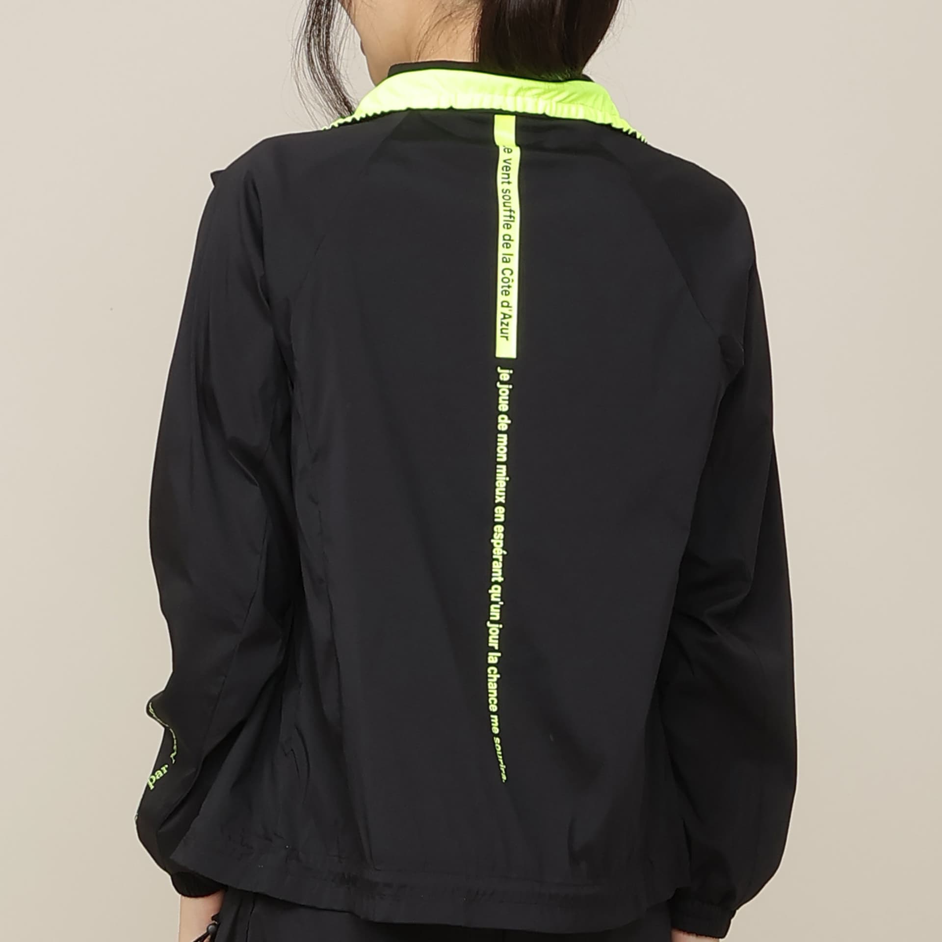 【Women's】【接触冷感/撥水性/セットアップ対応】軽量ストレッチブルゾン
