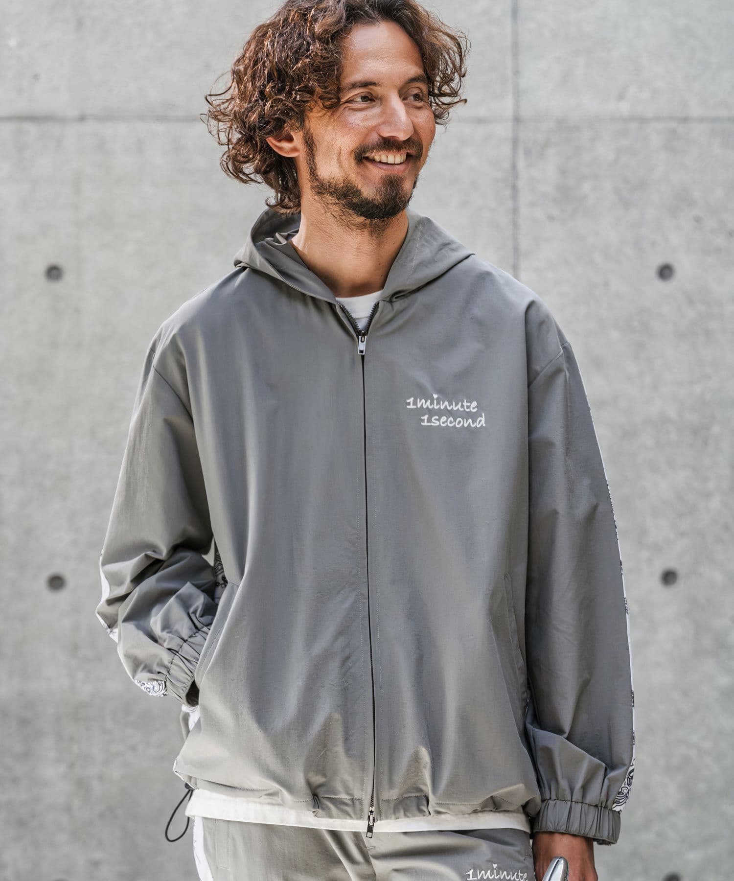 【Men's】ジップパーカー