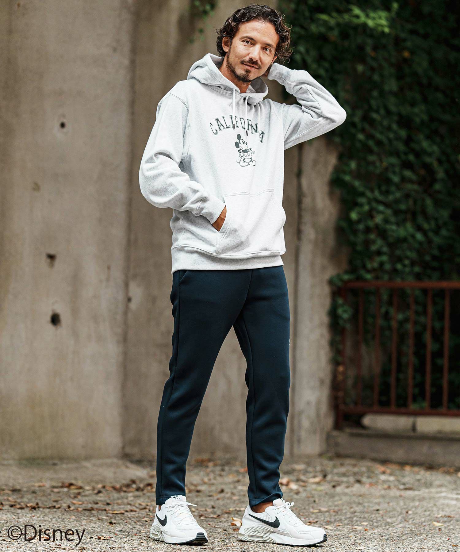 【Men's】ミッキーマウスプリントパーカー