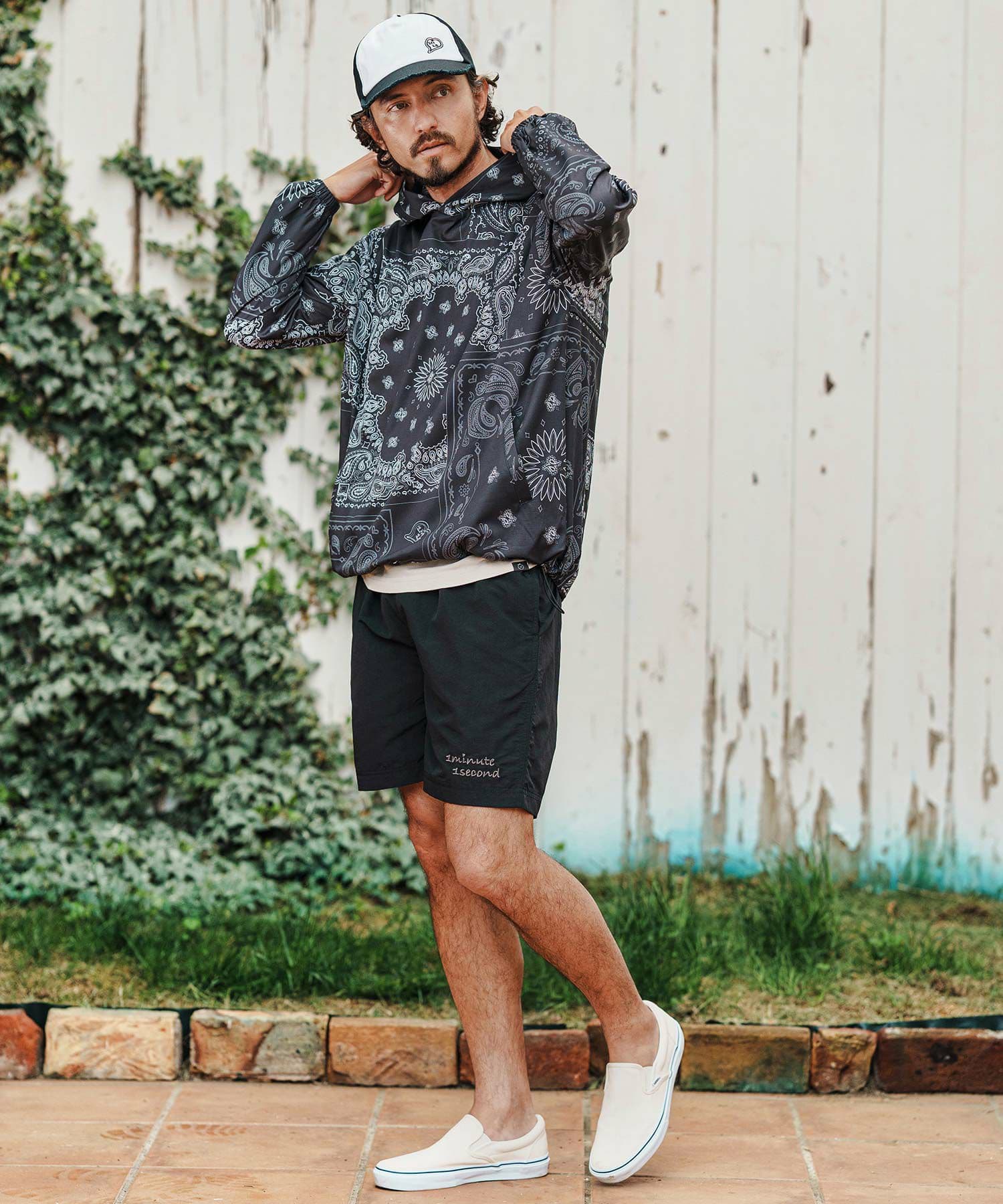 【Men's】ペイズリー柄フーディーブルゾン