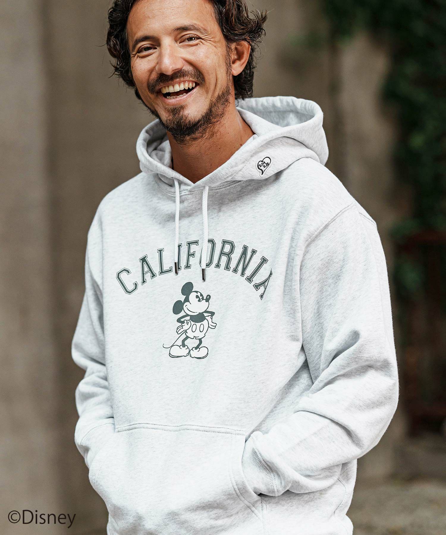 【Men's】ミッキーマウスプリントパーカー