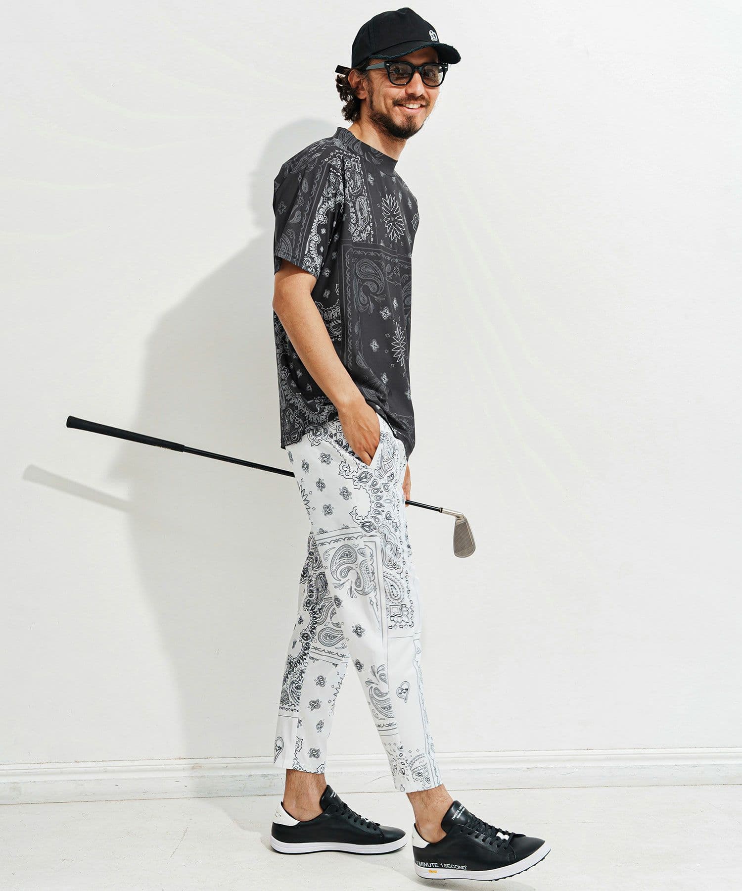 【Men's】ペイズリー柄半袖モックネック