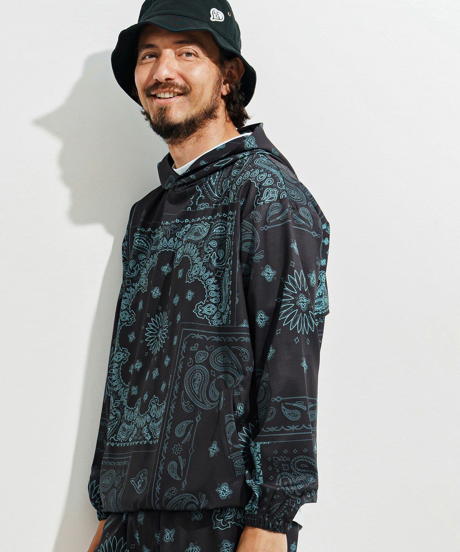 【Men's】ペイズリー柄フーディーブルゾン