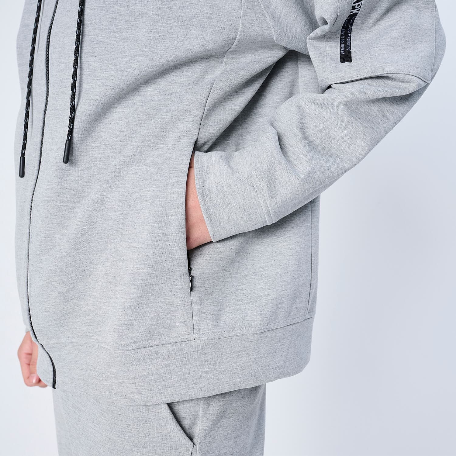 【Unisex】XP-AIR PARKA エアテンション® ジップパーカー