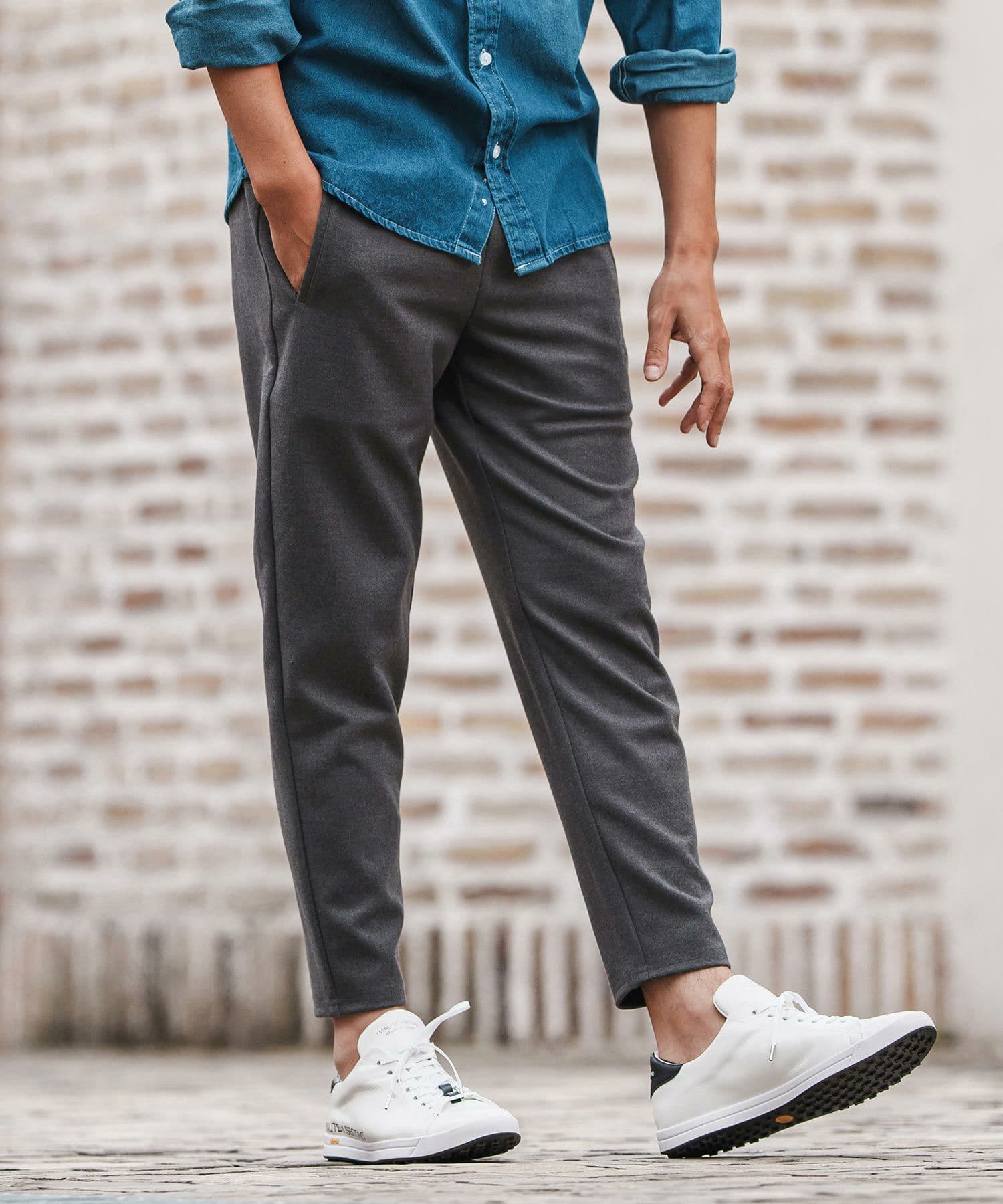 【Men's】テーパードスラックスパンツ