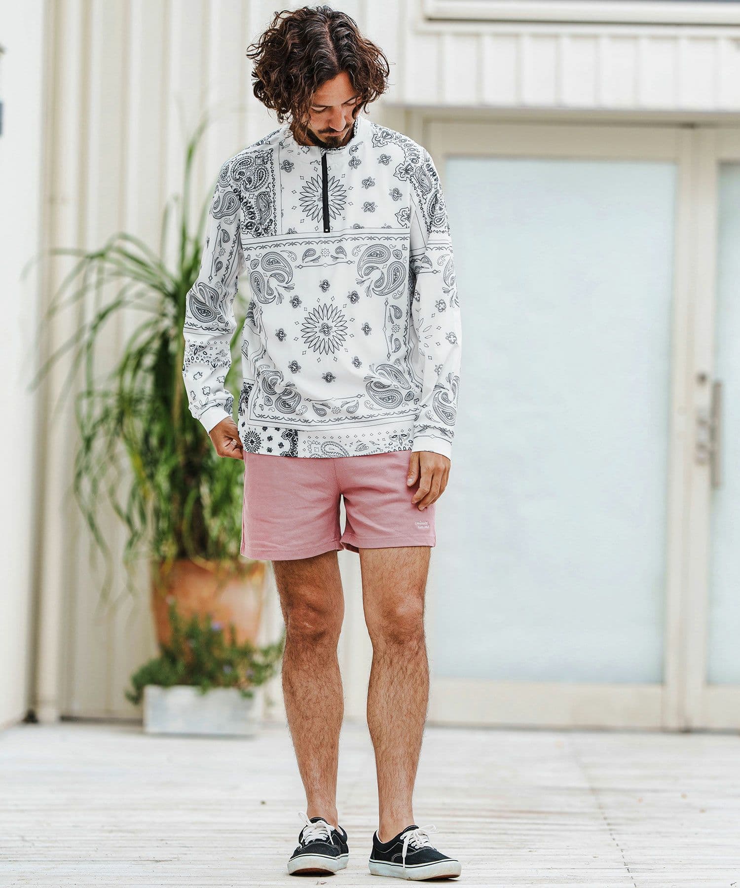 【Men's】ペイズリー柄ジップモックネックカットソー