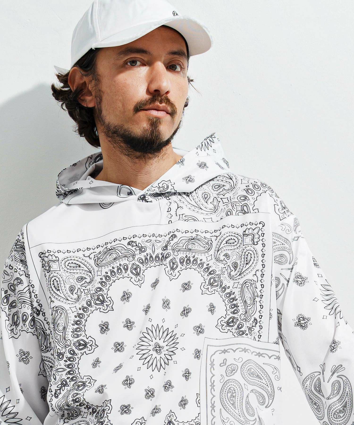 【Men's】ペイズリー柄フーディーブルゾン
