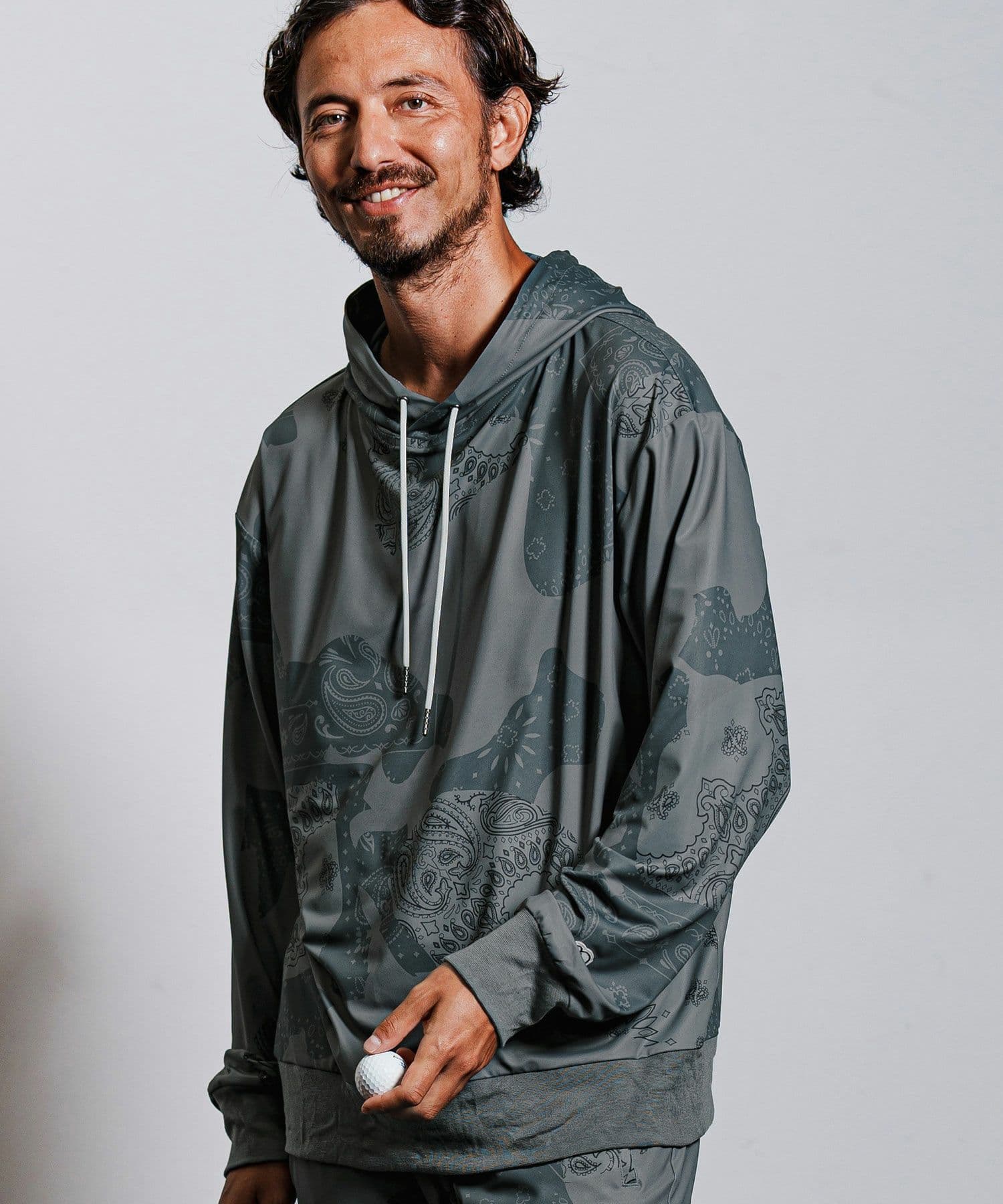 【Men's】カモフラージュペイズリー柄パーカー
