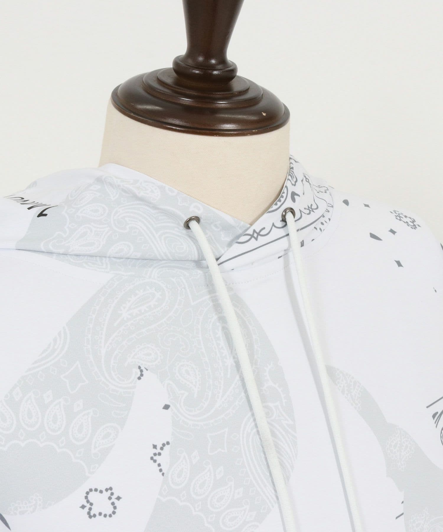 【Men's】カモフラージュペイズリー柄パーカー