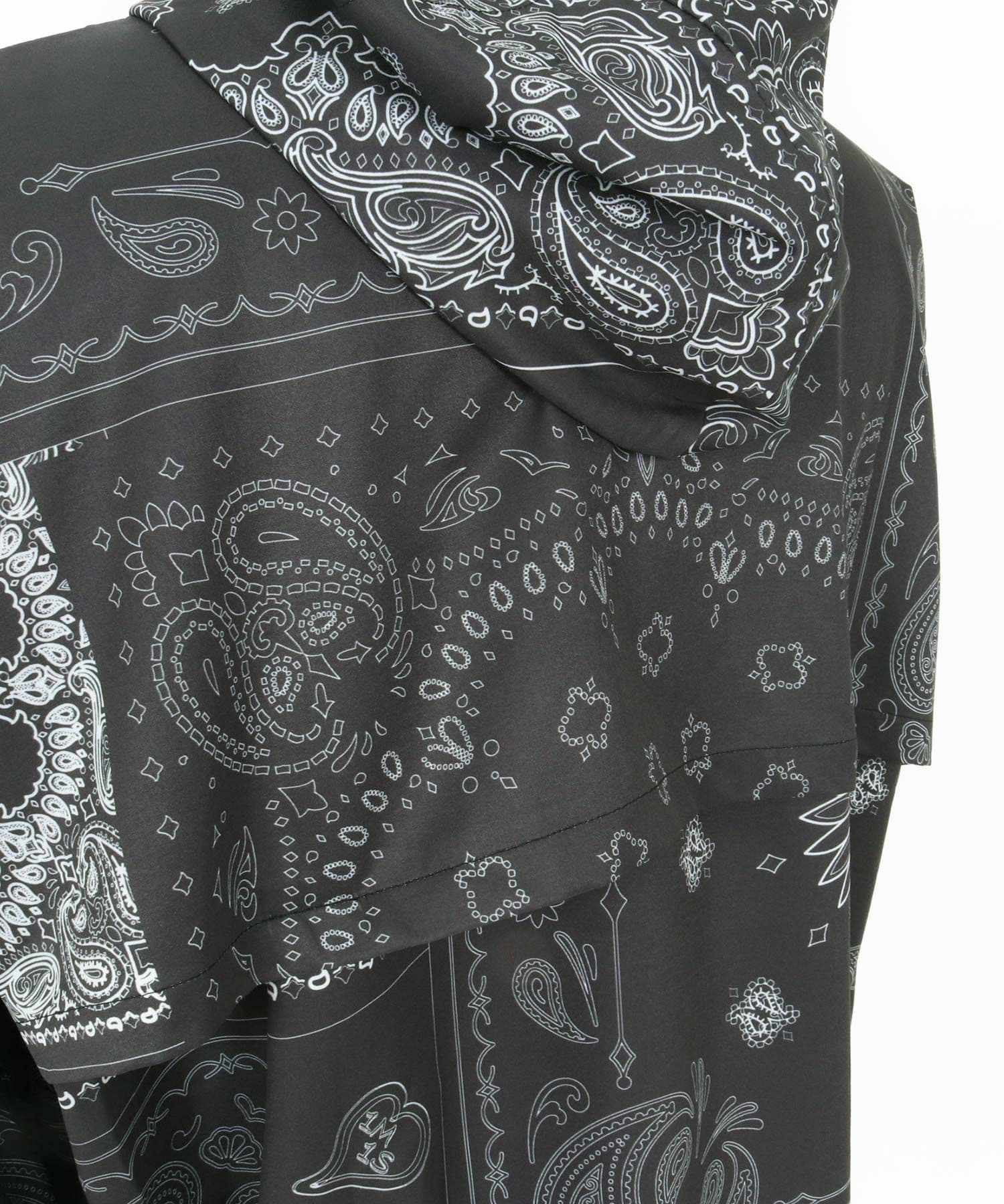【Men's】ペイズリー柄フーディーブルゾン