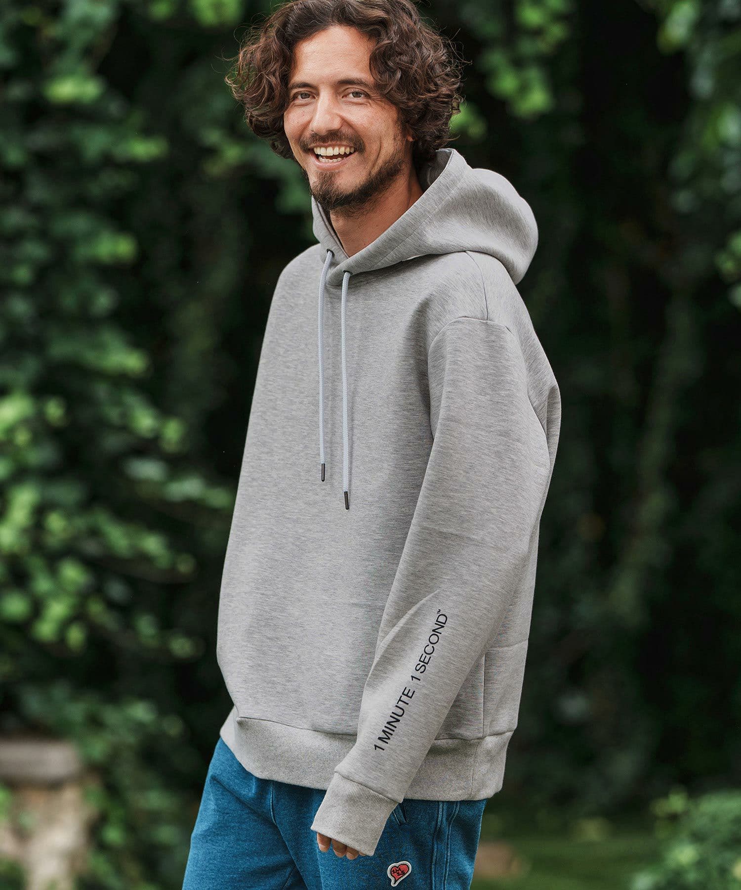 【Men's】ダンボールニットパーカー