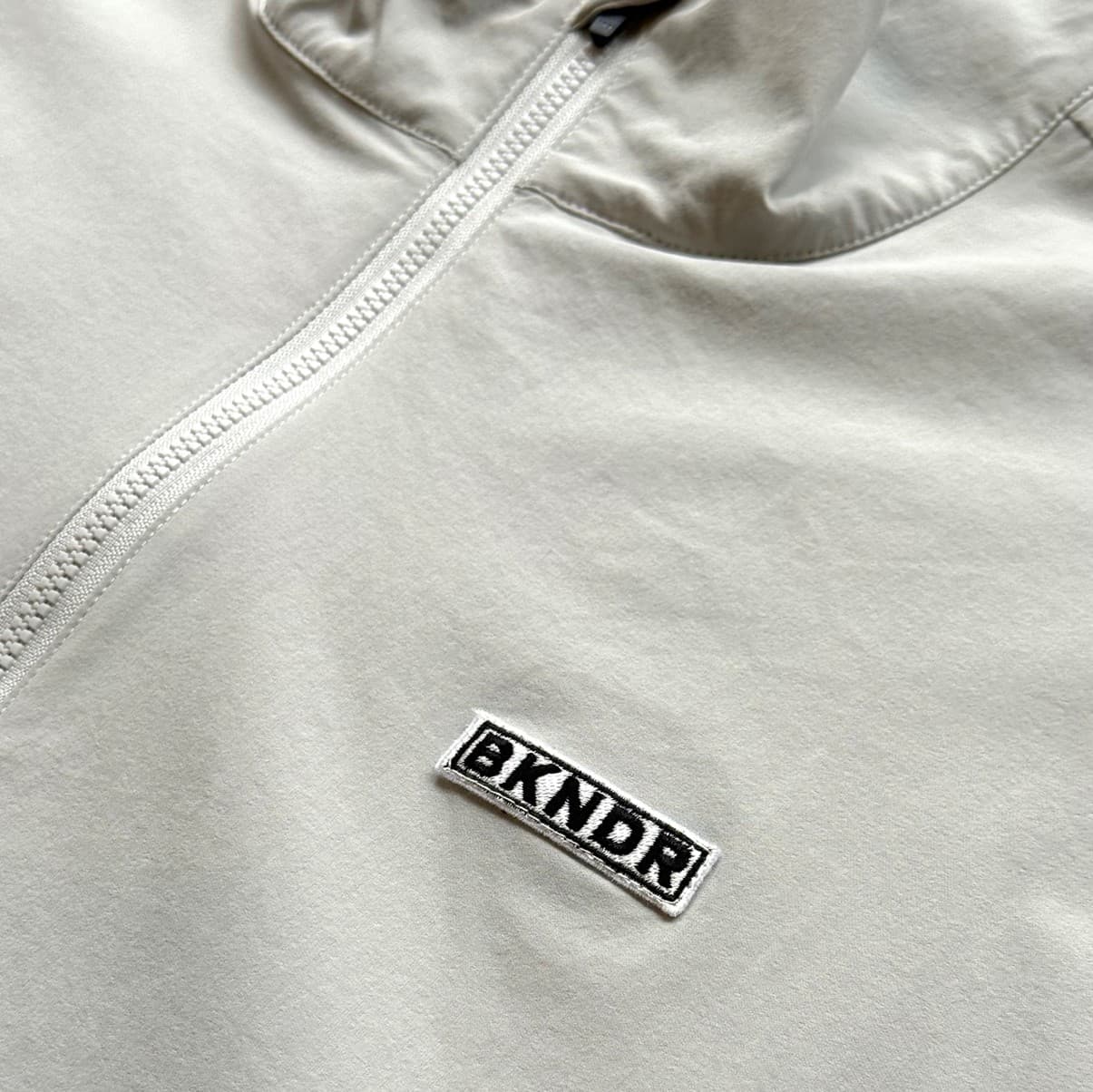 【Men's】2ウェイ スリーブ ウィンドブレーカー