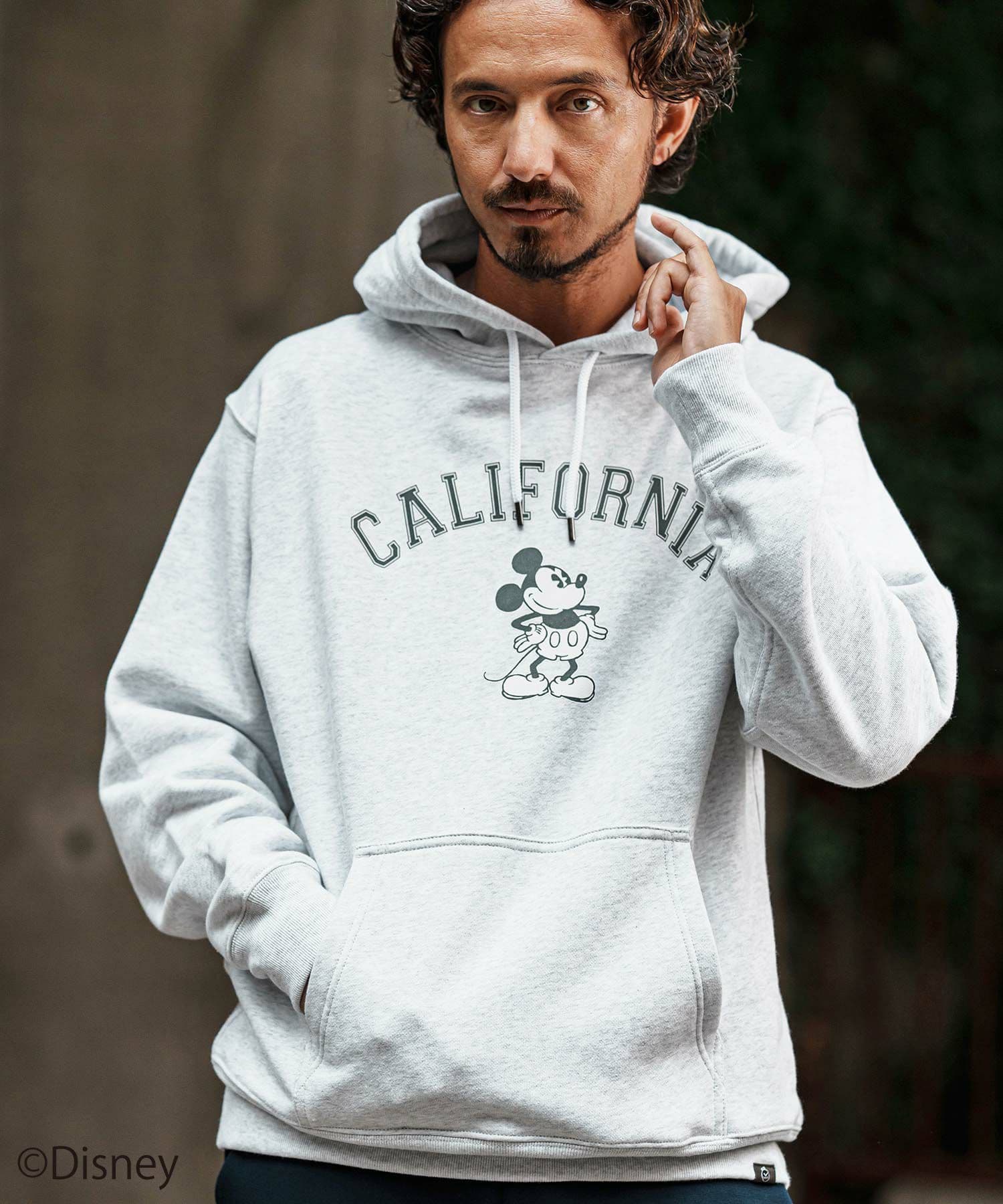 【Men's】ミッキーマウスプリントパーカー