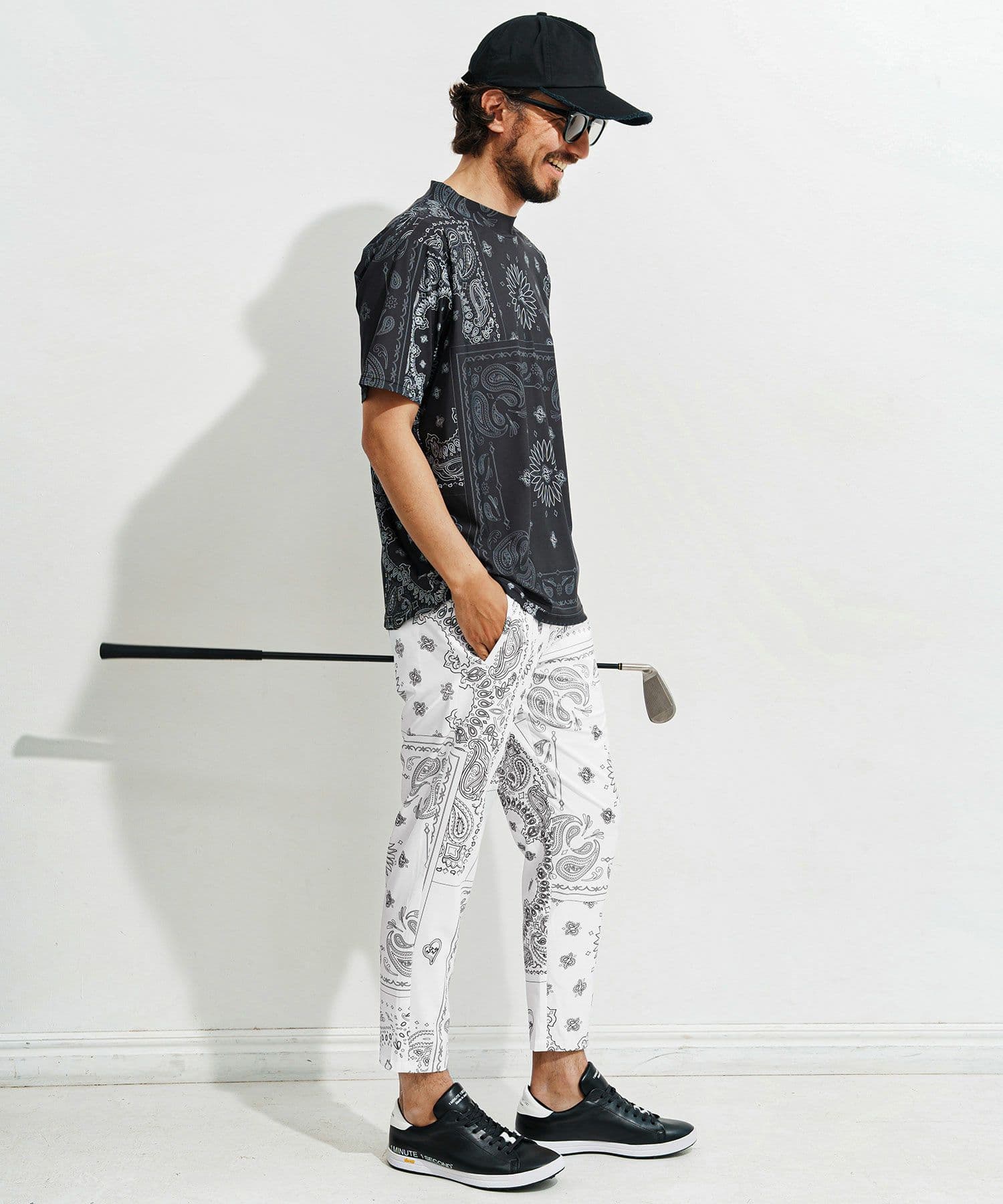 【Men's】ペイズリー柄テーパードパンツ