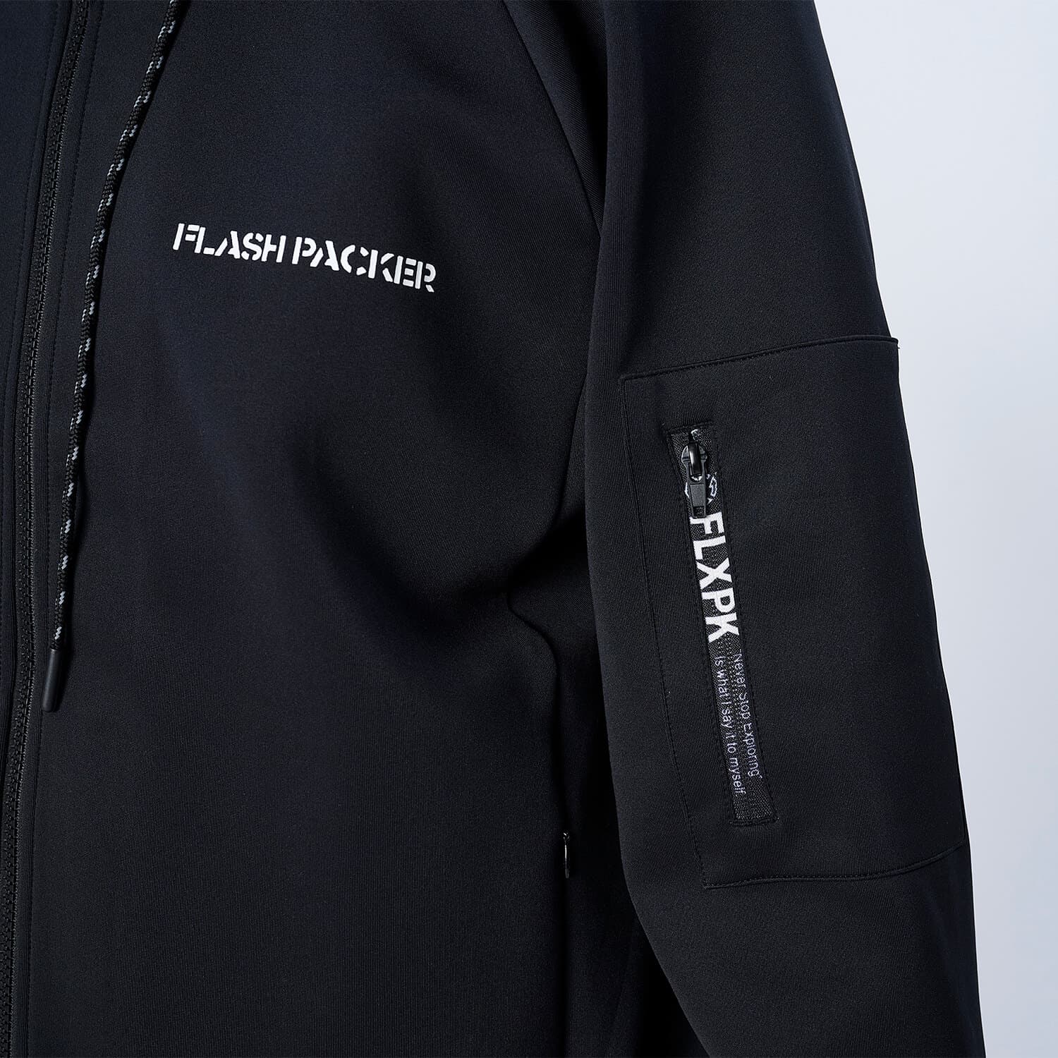 【Unisex】XP-AIR PARKA エアテンション® ジップパーカー