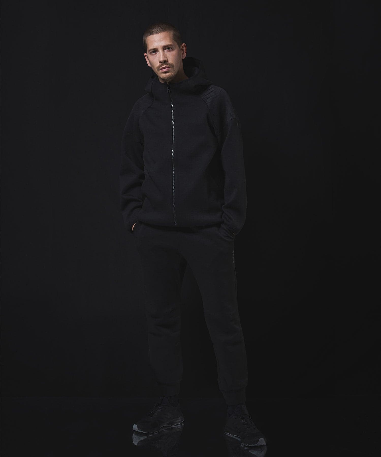 【Men's】エア ニット ジップアップ フーディ