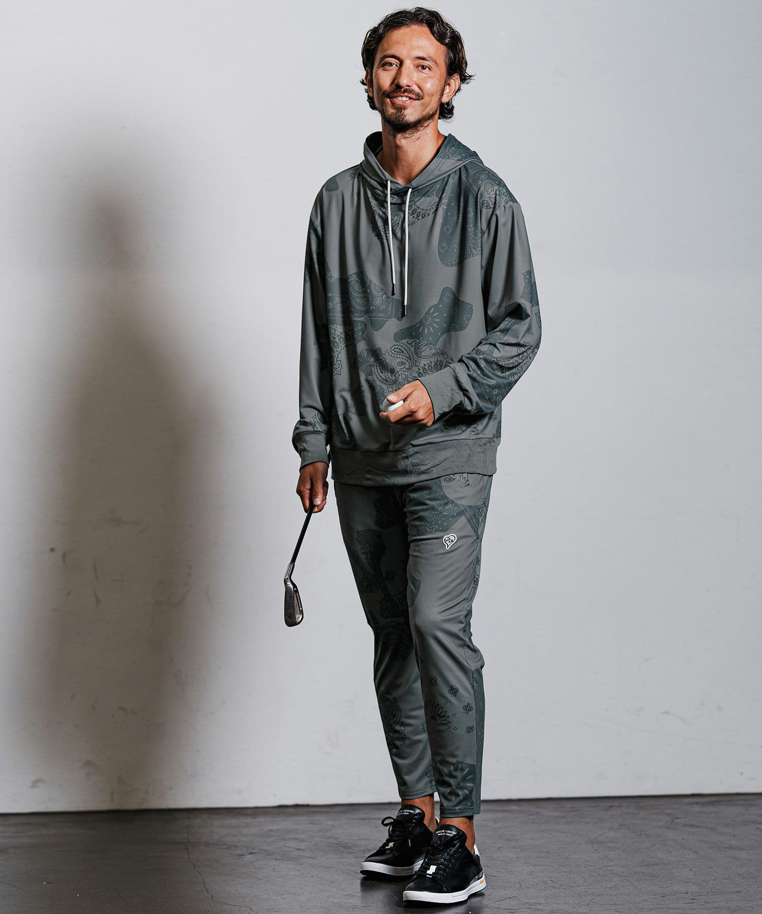 【Men's】カモフラージュペイズリー柄パーカー