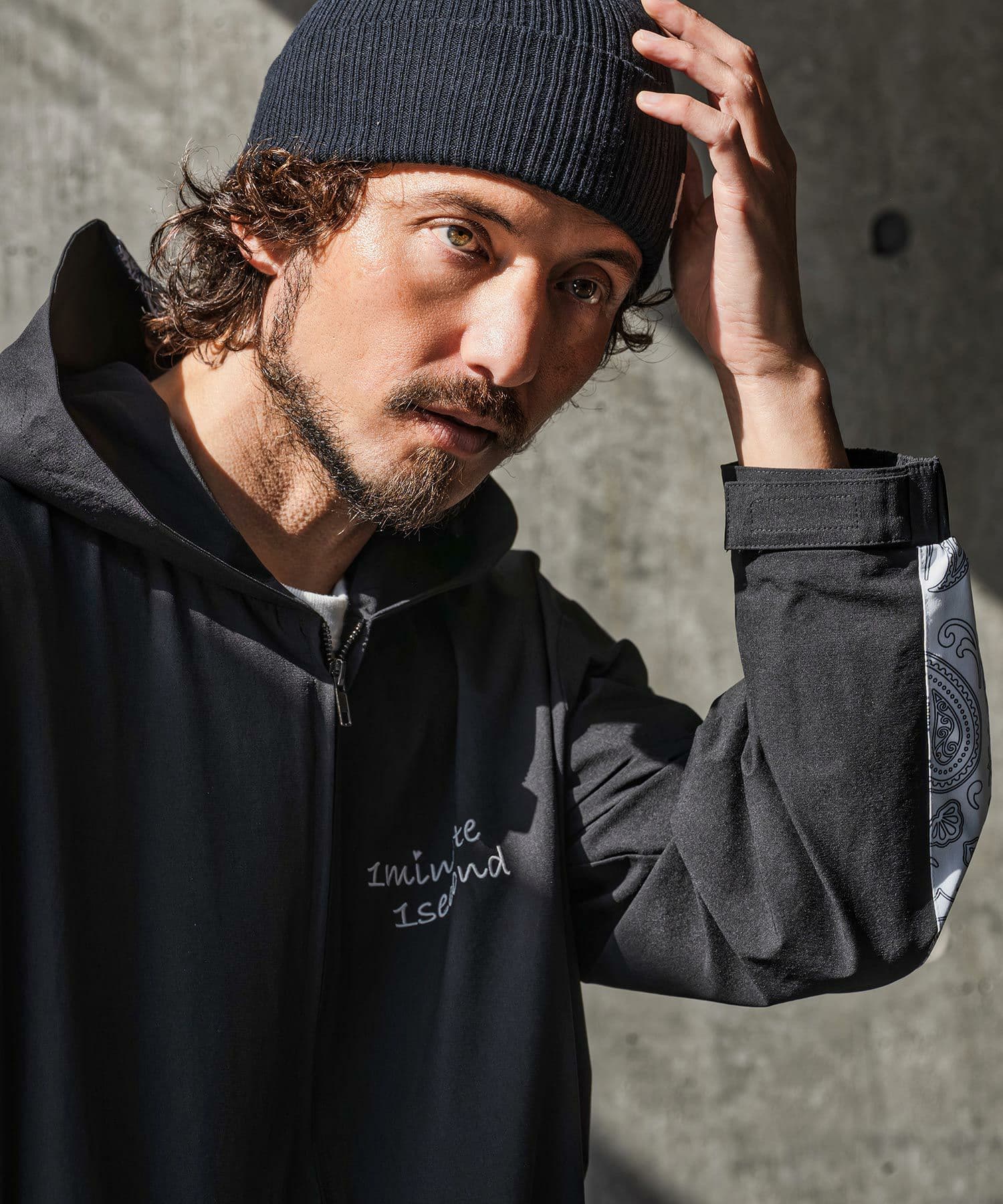 【Men's】ジップパーカー