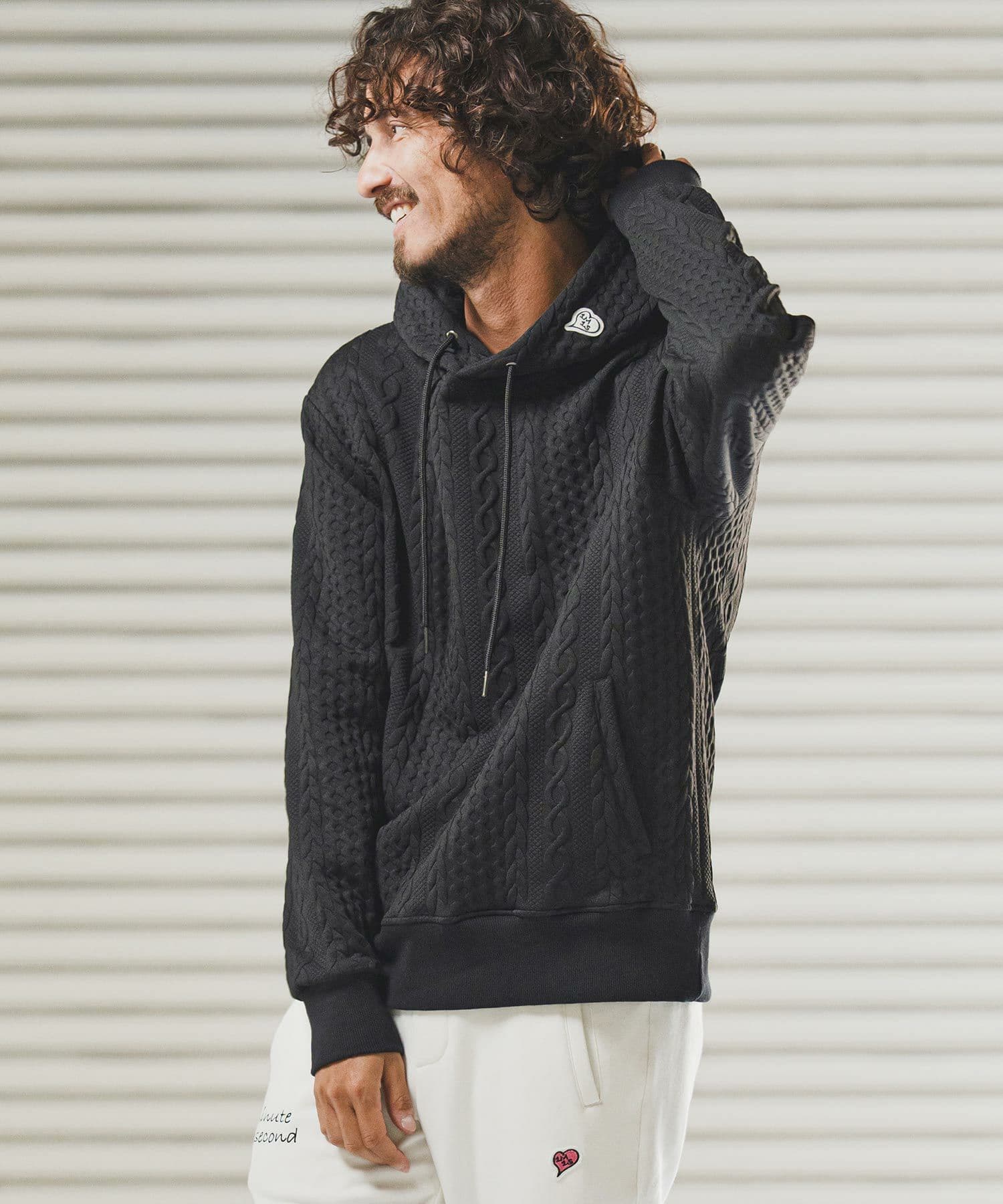 【Men's】ケーブルニットパーカー