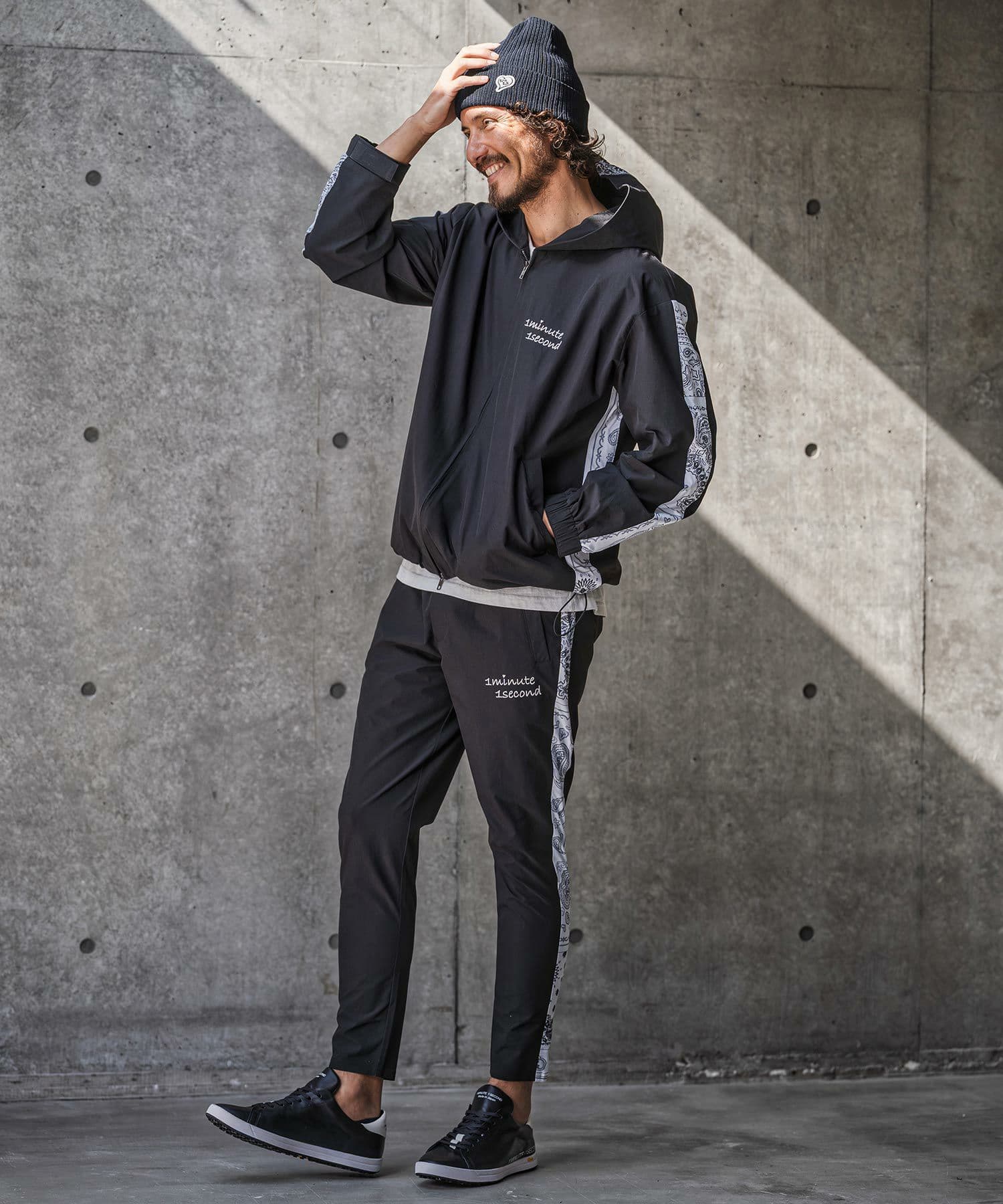 【Men's】ジップパーカー