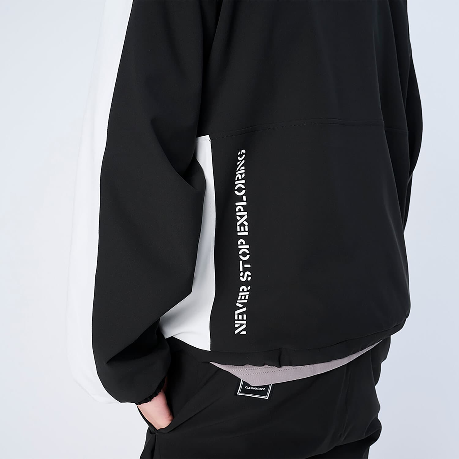 【Unisex】XJK-TRACKS(SOLOTEX® Eco-Hybrid トラックジャケット)