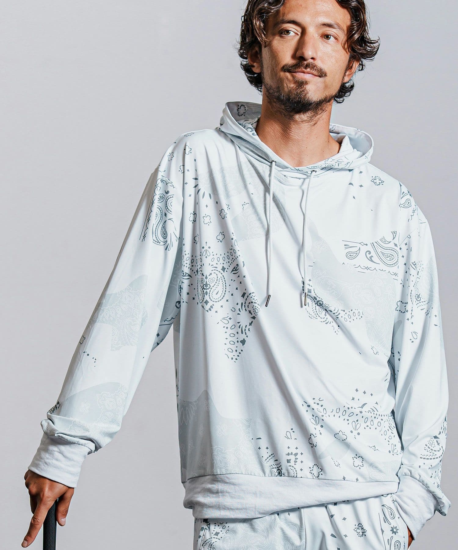 【Men's】カモフラージュペイズリー柄パーカー