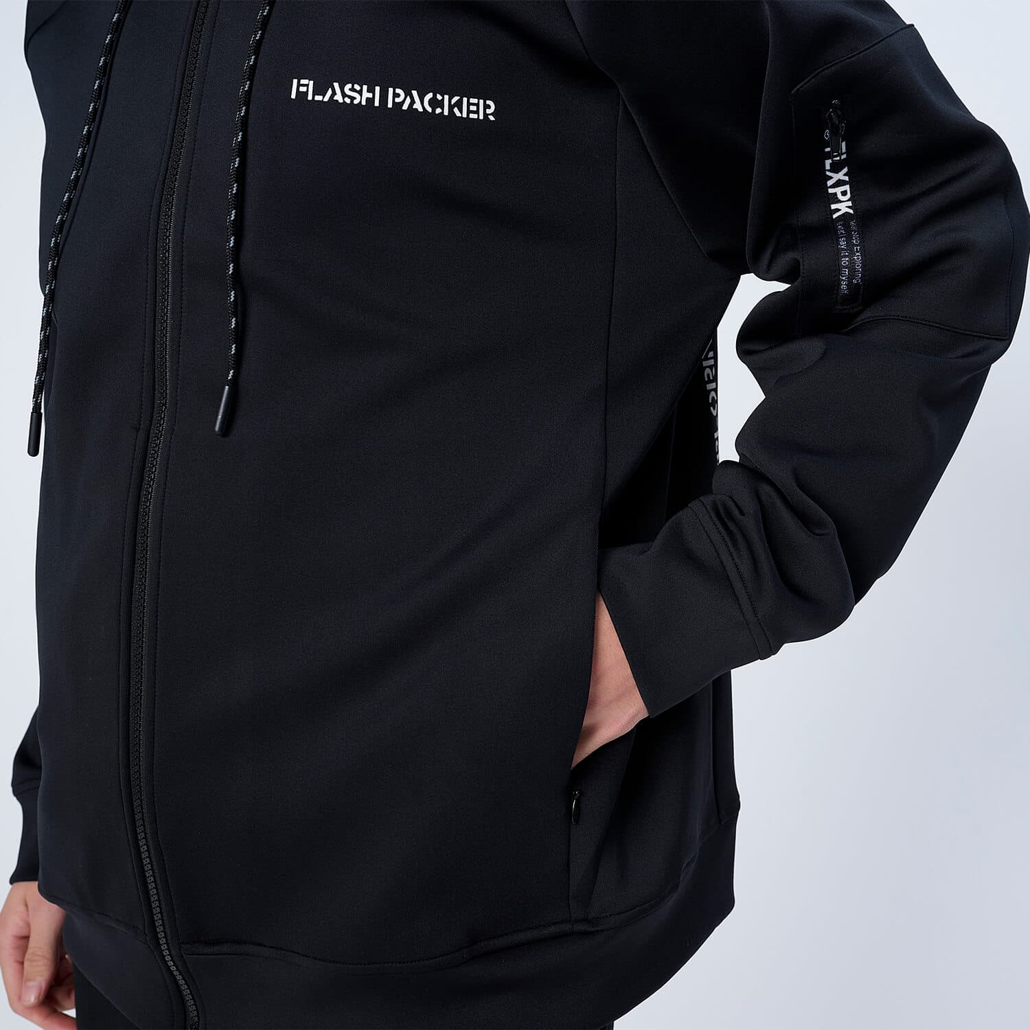 【Unisex】XP-AIR PARKA エアテンション® ジップパーカー