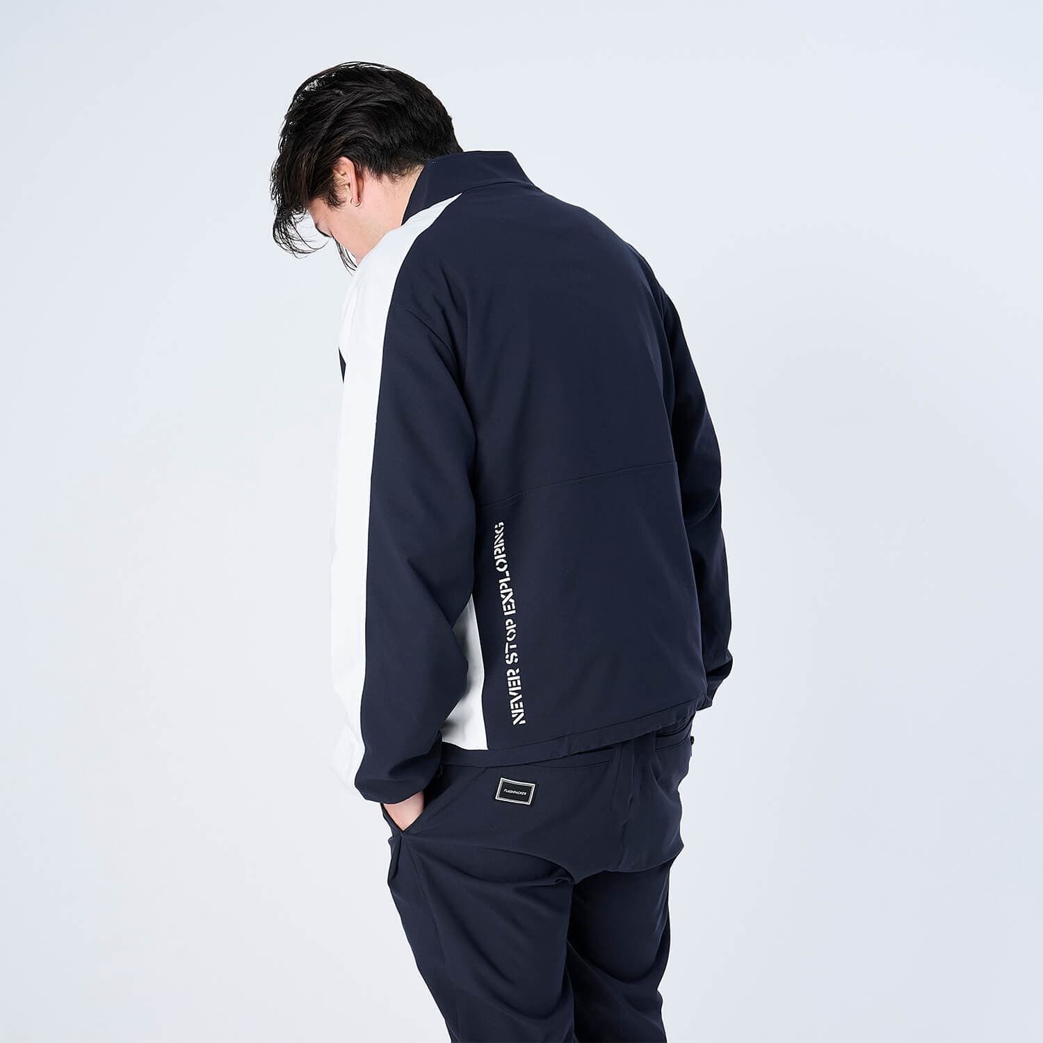 【Unisex】XJK-TRACKS(SOLOTEX® Eco-Hybrid トラックジャケット)