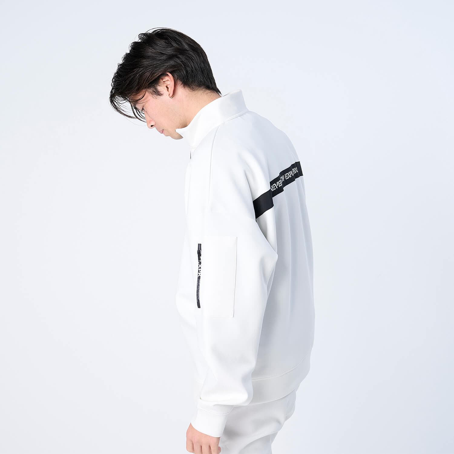 【Unisex】XP-AIR HALFZIP エアテンション® ハーフジップスウェット