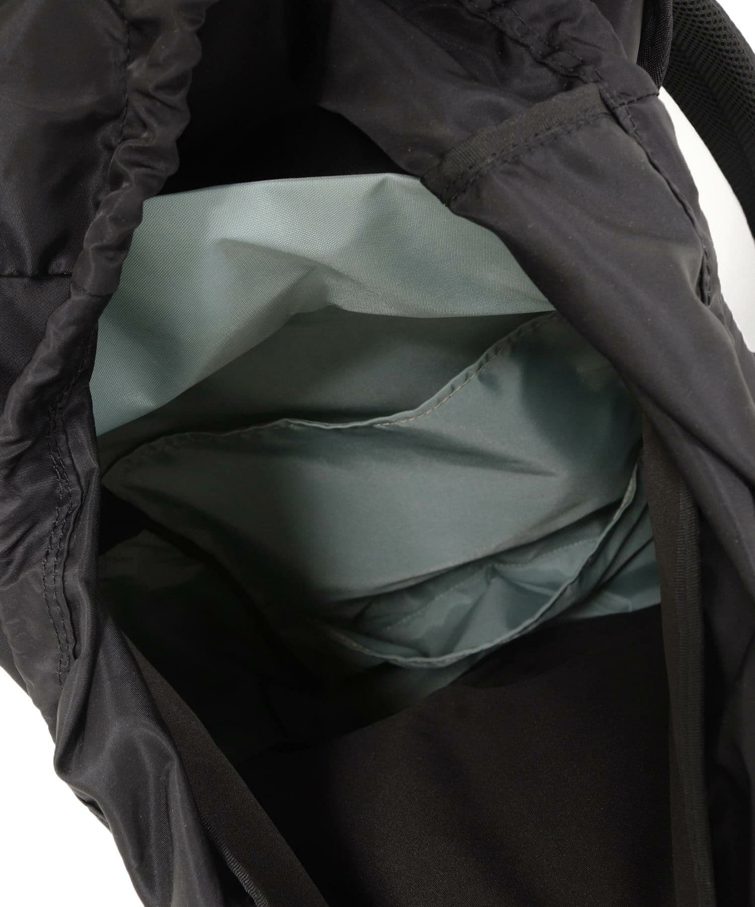 【Item's】ナイロンリュック