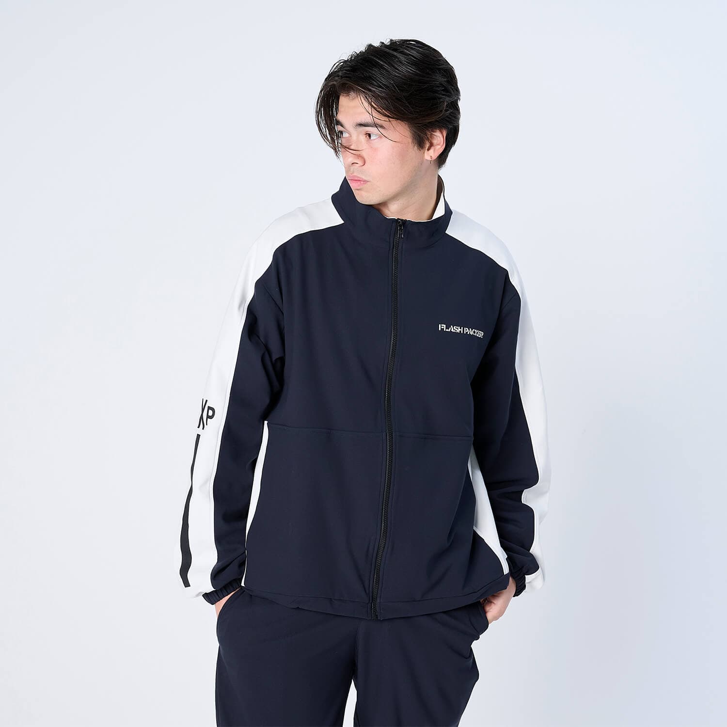 【Unisex】XJK-TRACKS(SOLOTEX® Eco-Hybrid トラックジャケット)