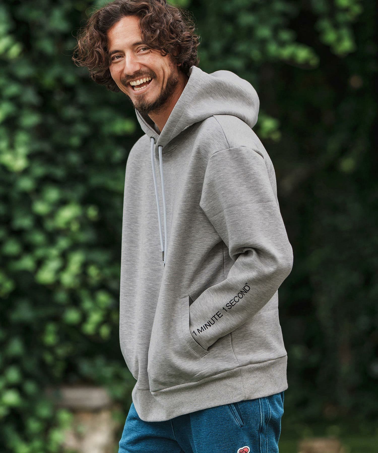 【Men's】ダンボールニットパーカー