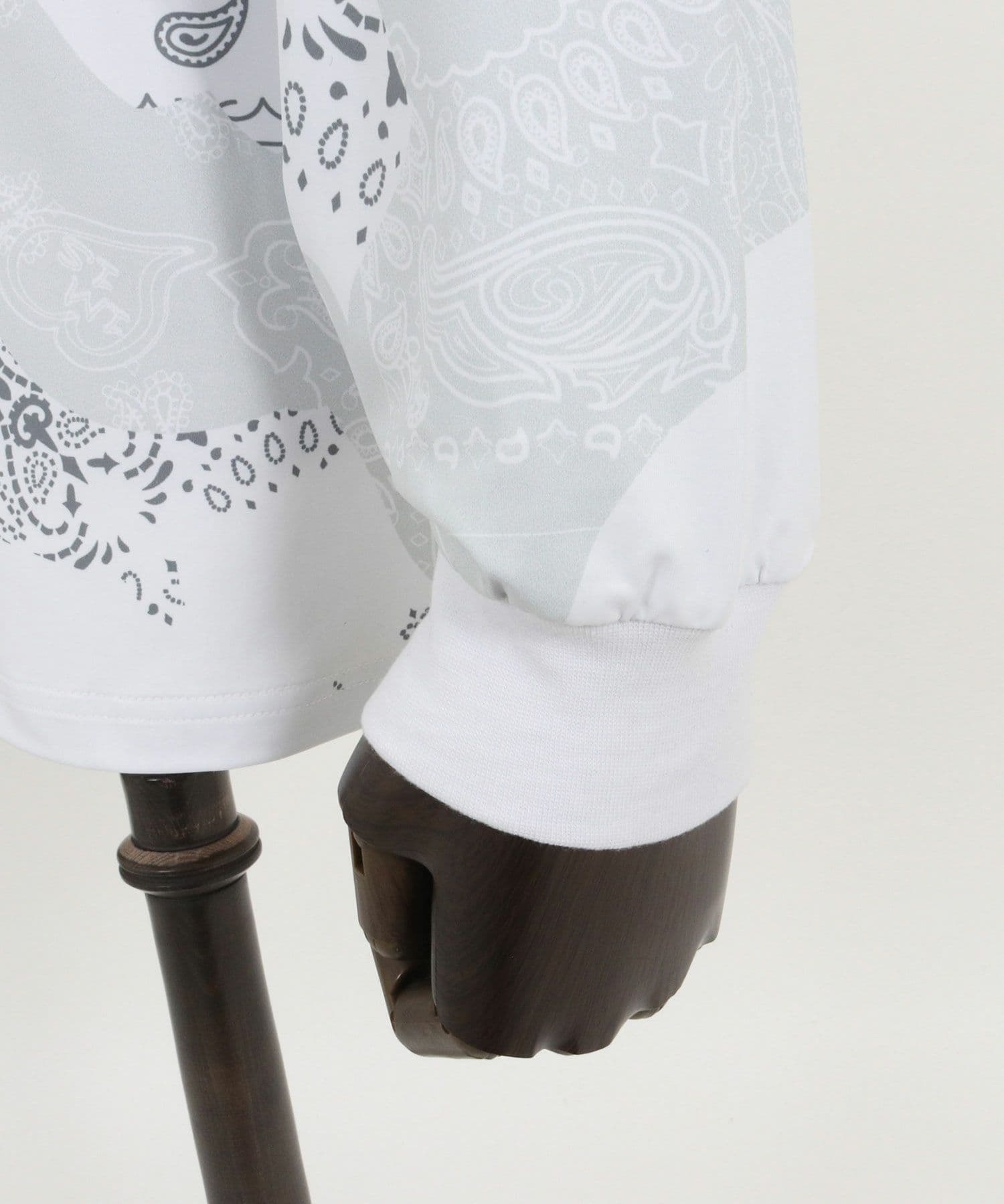 【Men's】カモフラージュペイズリー柄長袖モックネックカットソー