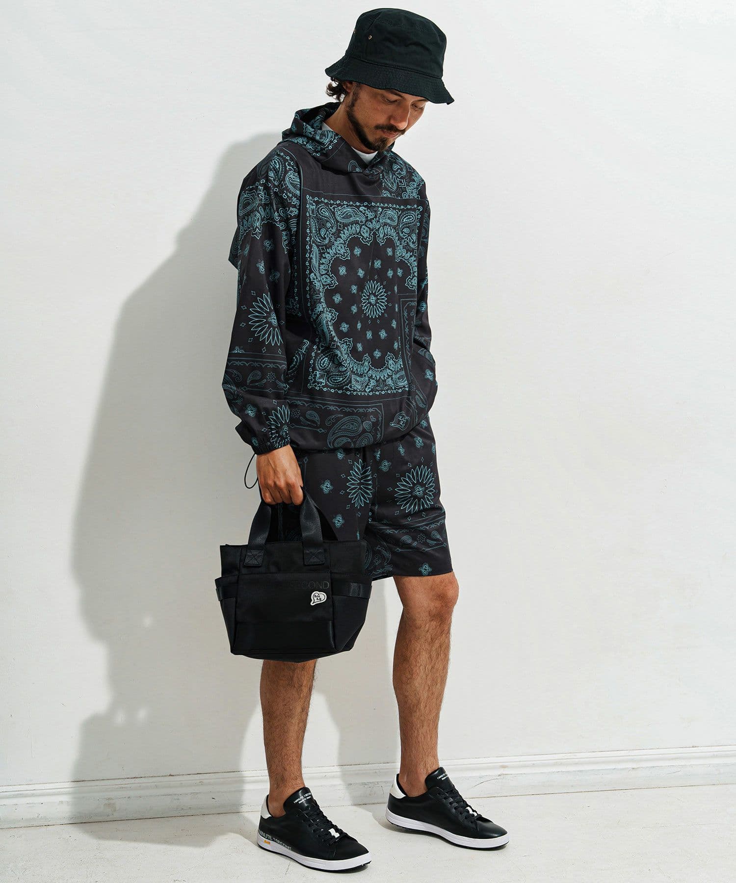 【Men's】ペイズリー柄フーディーブルゾン