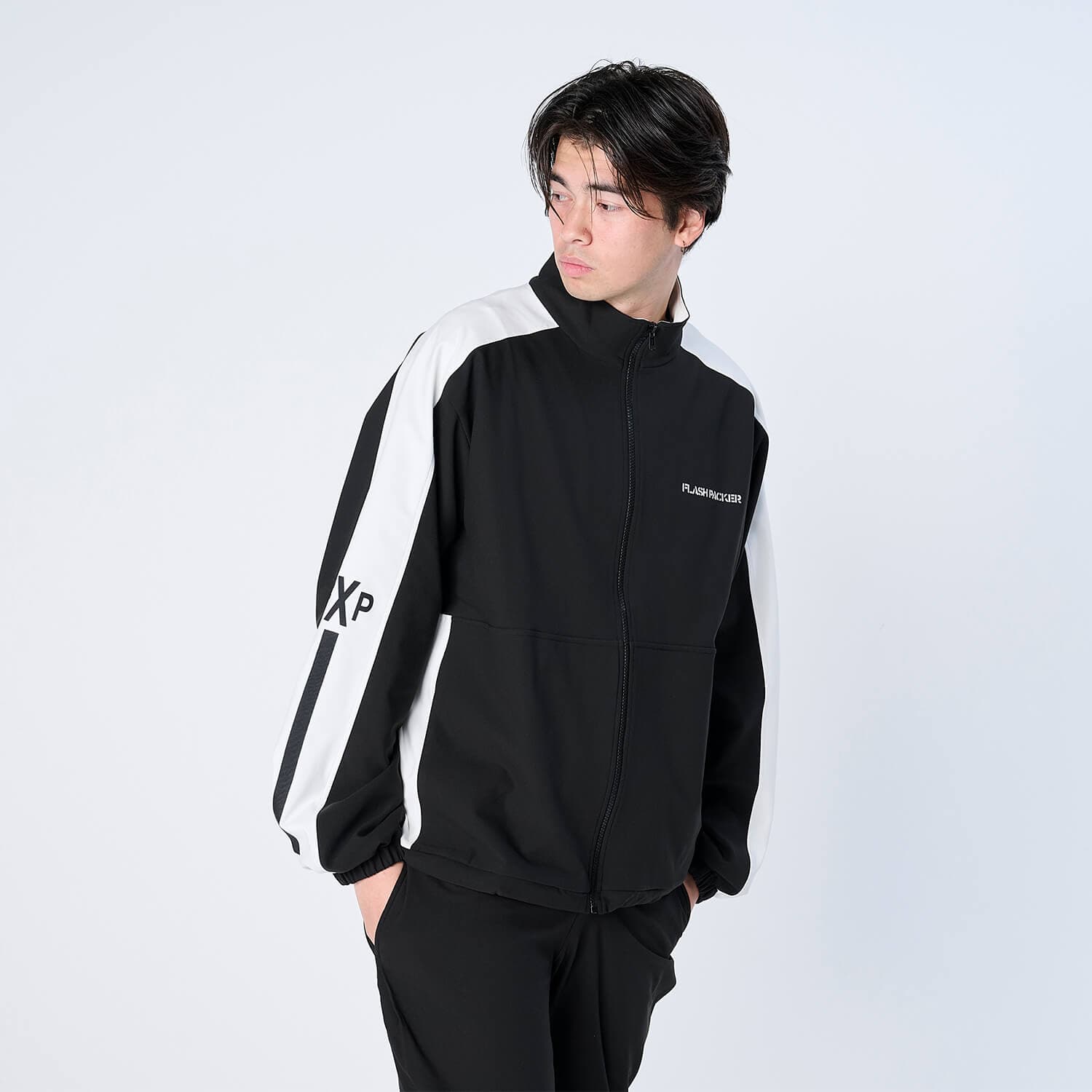 【Unisex】XJK-TRACKS(SOLOTEX® Eco-Hybrid トラックジャケット)
