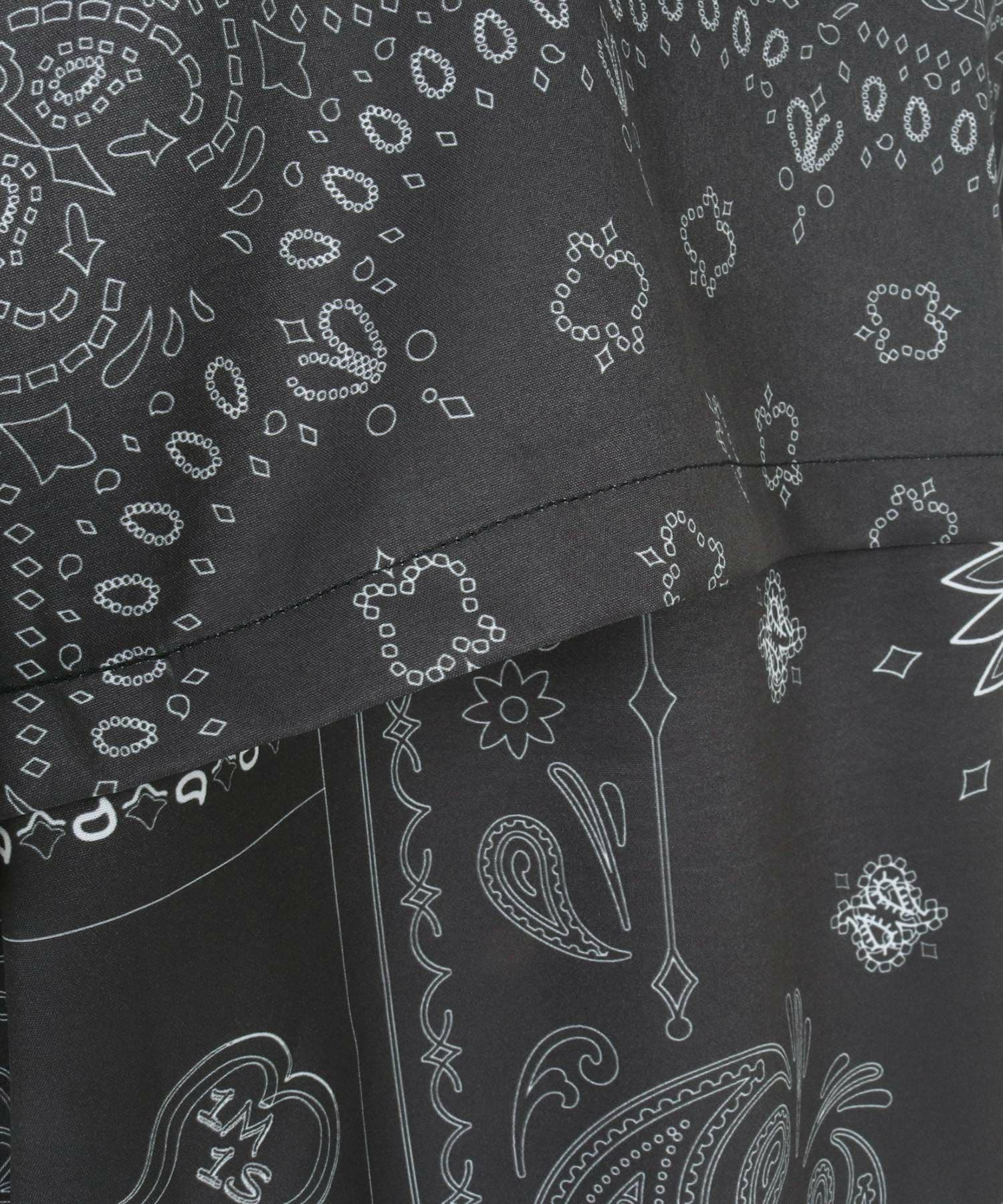 【Men's】ペイズリー柄フーディーブルゾン
